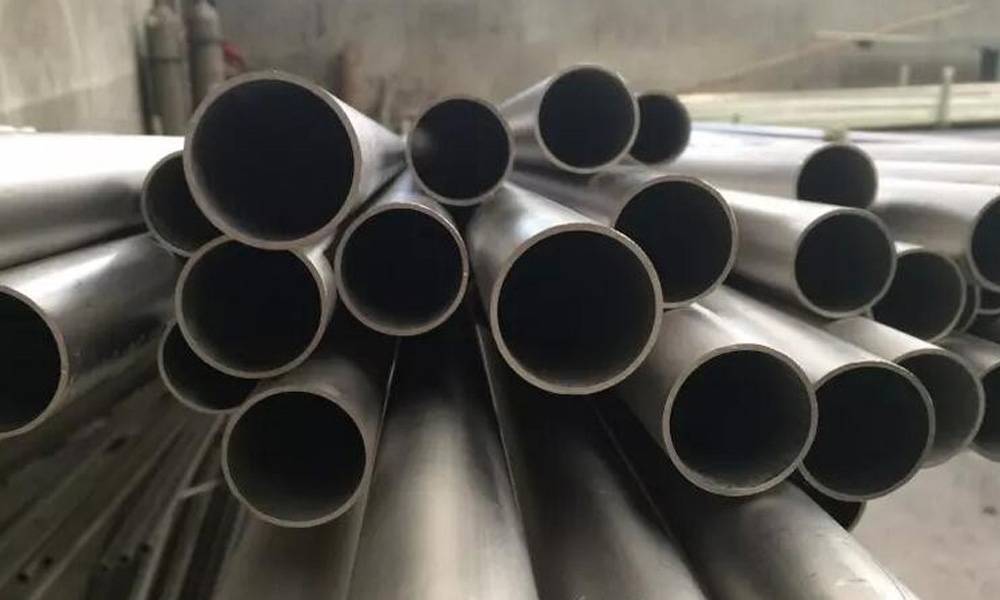 Titanium Pipes & Tubes Titanium Pipes & Tubes